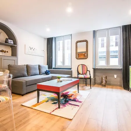 Nouveau - L'intemporel - Centre Apartment